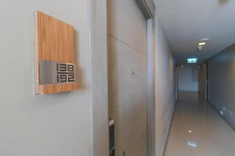 ให้เช่า คอนโด Ideo Sathorn-Taksin ห้องสวย วิวสระ เฟอร์แน่นมากบิ้วอินทั้งห้อง ติดBTSธนบุรี รีบเลย