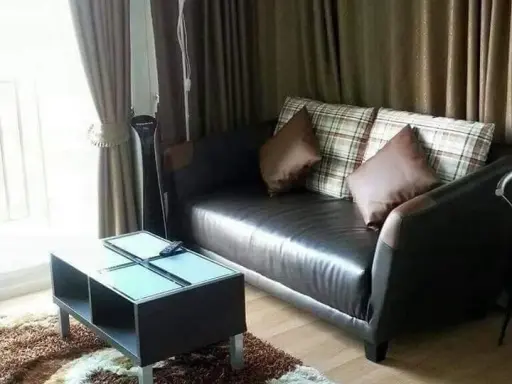 For rent, The Parkland Light Sukhumvit-Pak Nam, corner room, 7th floor, good view, no block, fully furnished, hurry to book.