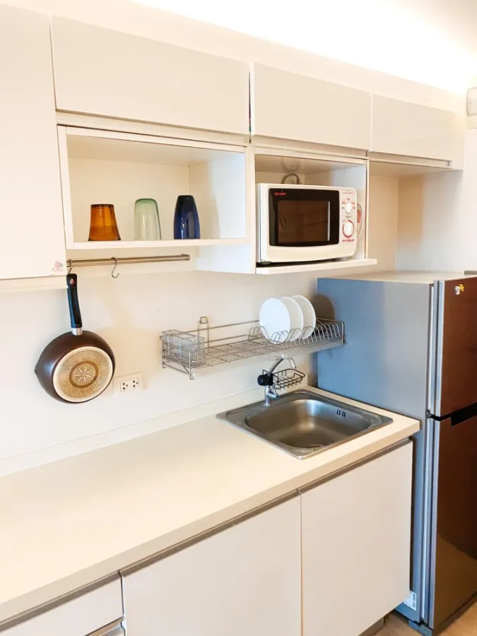 Condo for sale: Emerald Residence Ratchada, 4th floor, garden view, separated room. If interested, hurry and reserve now.