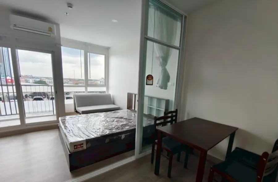 ให้เช่า Supalai Loft Phasi Charoen Station 1 ห้องนอน 1 ห้องน้ำ เฟอร์นิเจอร์ครบครัน หิ้วกระเป๋าเข้าอยู่ได้เลยจ้า