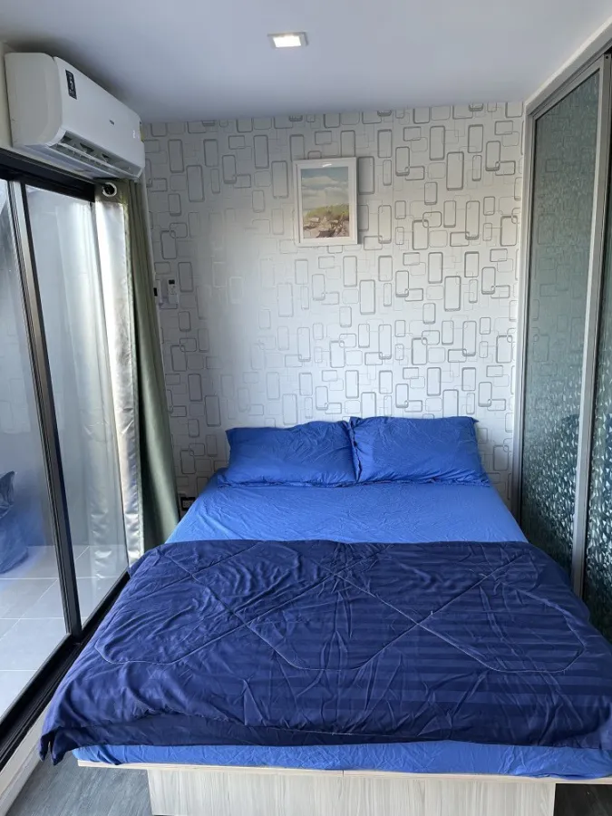 For rent urgently!! Condo Ozone by Tropicana, good location, convenient transportation, near the source of food, book now!!