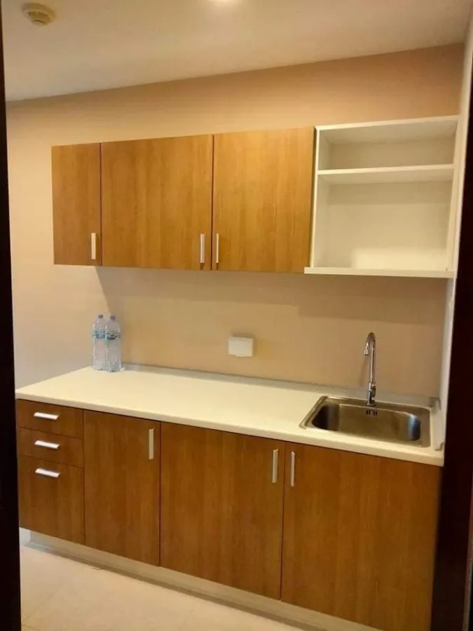 For rent, Rizzo Condo, Bang Krang, the widest room. Fully furnished, just the right height, book now, don't miss out.