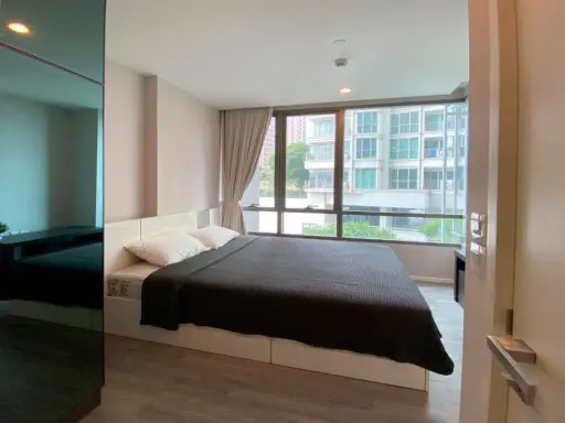 Urgent sale or rent, Condo The Room Sukhumvit 69, fully furnished, good location, convenient transportation, do not miss!!