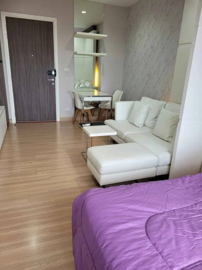ให้เช่า Condo Urbano Absolute สาทร-ตากสิน ชั้น 29 ห้อง STUDIO ได้วิวเมืองแจ่มๆ ไม่จองไม่ได้แล้ว