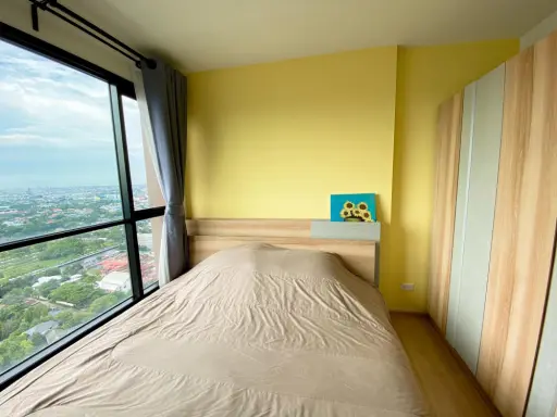 For rent, The Base Rama 9, Ramkhamhaeng, corner room, premium view, well furnished, decorated in bright tones, comfortable, book now