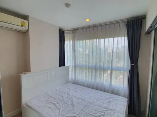 Beautiful room, ready to live, fully furnished, complete in one room. Do not delay. Condo for rent Metro Luxe Phaholyothin Suthisan.