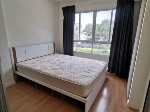 Condo for sale, Lumpini Ville Pattanakarn-New Phetchaburi Road, nice room, open, not hot, fully furnished, ready to reserve.