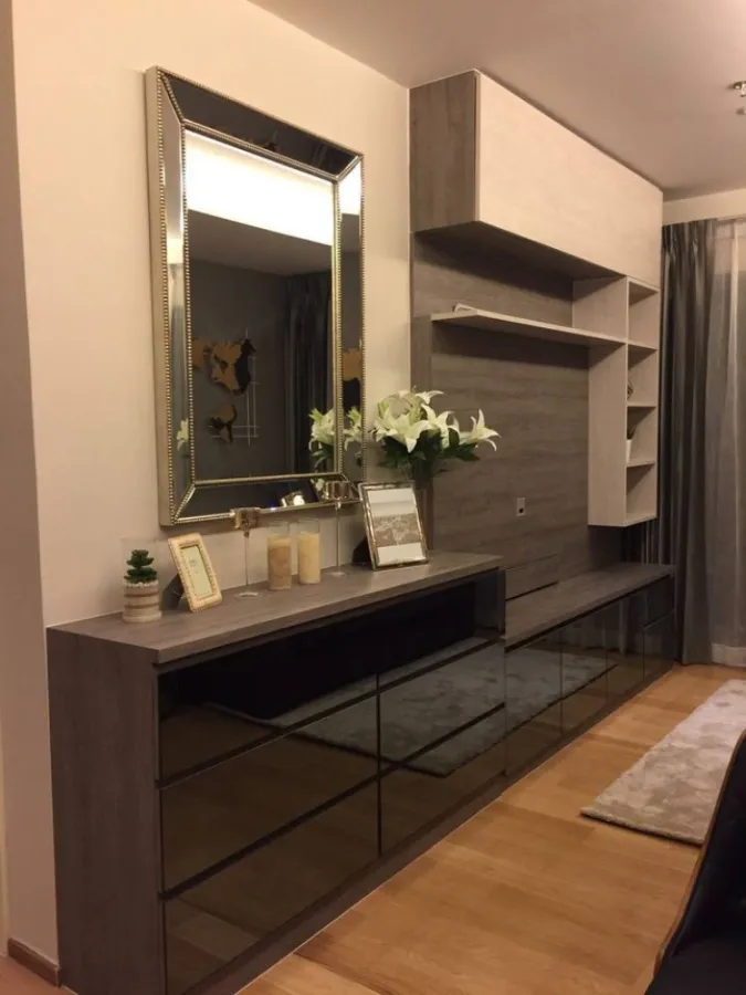 For rent, H Condo, Sukhumvit 43, 7th floor, fully furnished, 2 bedrooms, ready to move in the heart of the city, don't miss it!!