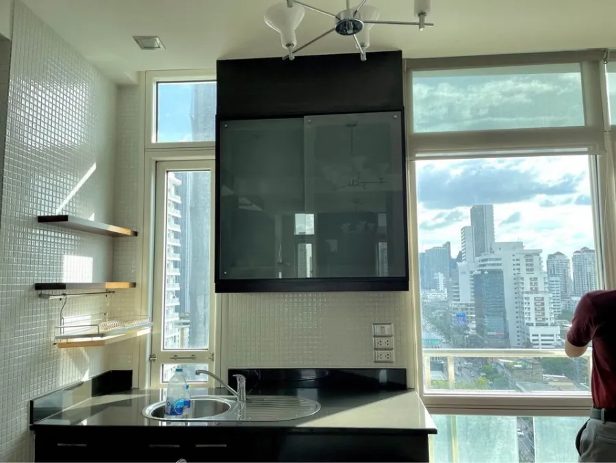 ขาย The Height Thonglor ชั้น 15 ได้วิวทองหล่อ พร้อมเฟอร์ตกแต่งครบ จัดเต็ม ดีแบบนี้ห้ามพลาด ด่วนๆ