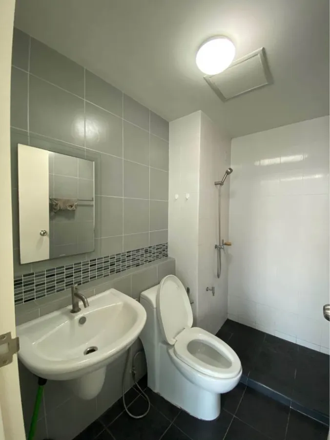 ขาย ให้เช่า คอนโด D condo รามอินทรา พร้อมเฟอร์นิเจอร์ครบชุด ตกแต่งครบ น่าอยู่ จองเลย