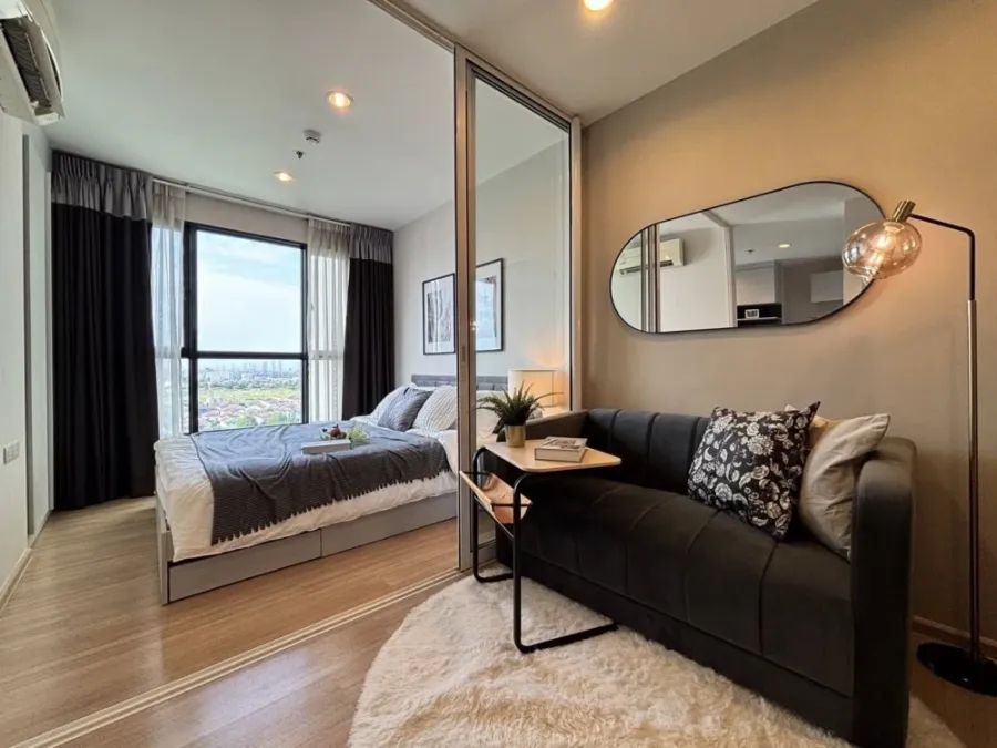 Condo for sale at The Base Chaengwattana. Fully furnished and ready to move in. Full facilities. Good price. Hurry and reserve now!