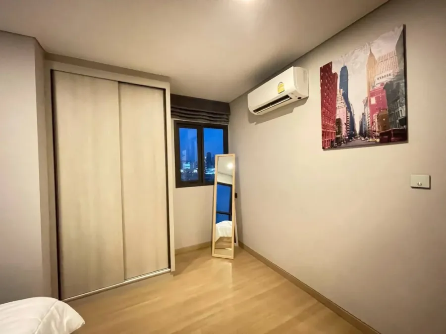 For sale, for rent!! Lumpini Suite Din Daeng-Ratchaprarop Condo in the heart of the city, near Victory Monument, BTS, ready to move in, don't miss it!