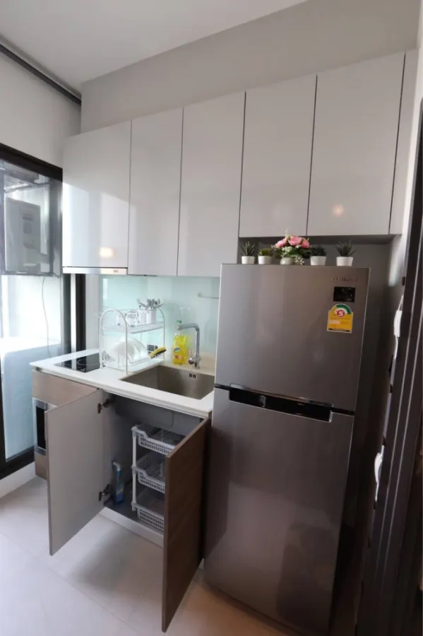 Condo for rent, Urbano Ratchawithi, high floor, beautiful view, golden location, near shopping areas, don't miss it!!