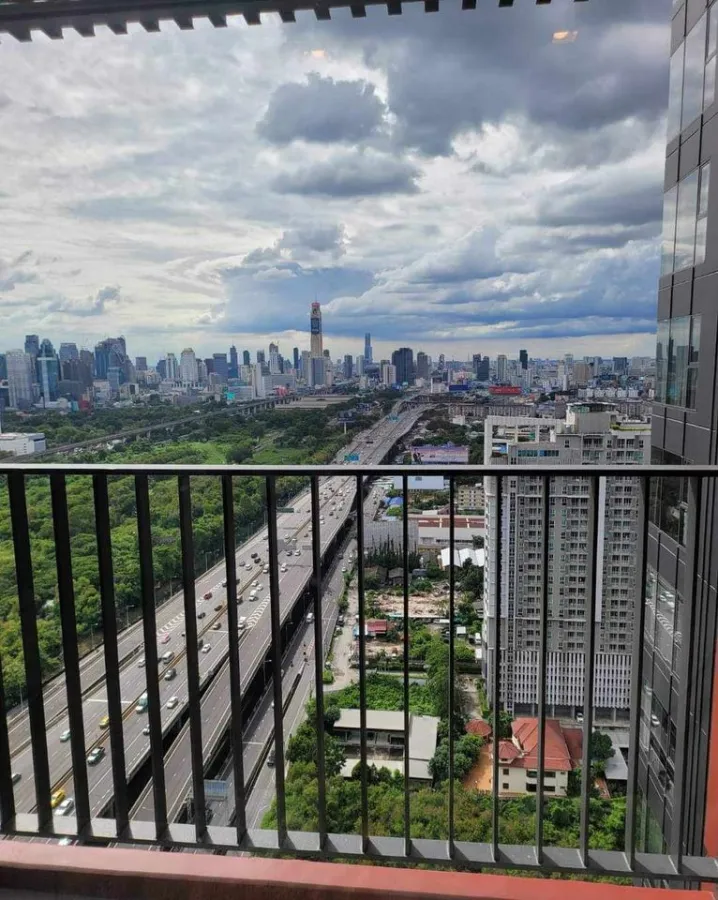 ให้เช่าคอนโด Life Asoke Hype ห้องแต่งครบ มีพื้นที่ใช้สอย พร้อมราคาสุดคุ้ม พลาดแล้วจะเสียดายทีหลัง