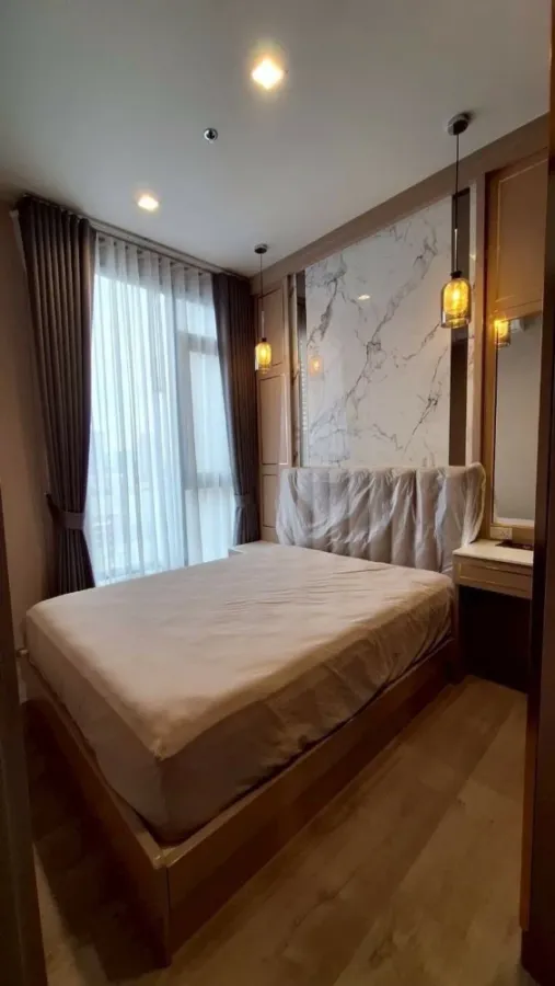 For rent: The Address Siam-Ratchathewi, 10th floor. A lovely, fully furnished unit. Book now!