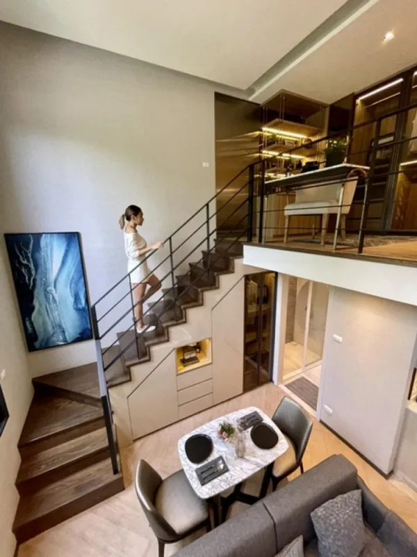 ขายดาวน์ โครงการ คอนโด ณ รีวา เจริญนคร ห้องมุม วิวดีมาก พลาดไม่ได้แล้ว จองเลย!