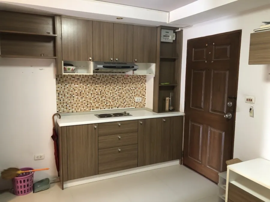 ขาย คอนโด ฌ็องเซลิเซ่ แจ้งวัฒนะ ชั้น 4 ตึก B ห้องเปล่า แถมแอร์ตัวใหญ่ ราคาย่อมเยา พลาดแล้วจะเสียใจ