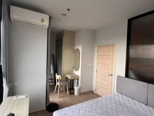 For rent: Common TU, 20th floor, nice room, comes with complete furniture and electrical appliances. Interested in booking now!