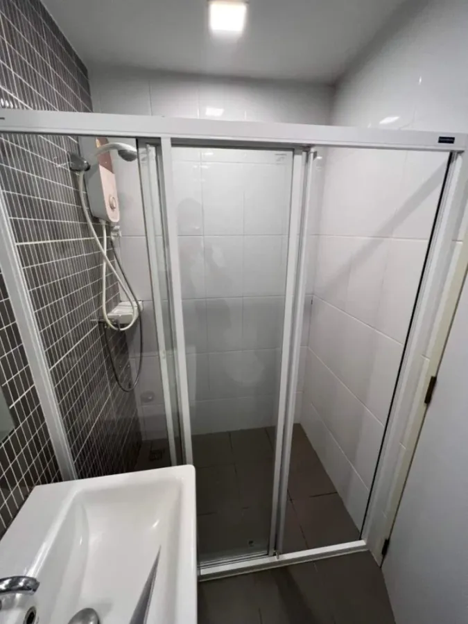For rent!! Cave Condo, 1st floor, Building C, fully furnished, just bring your bags and move in. Don't miss out!!