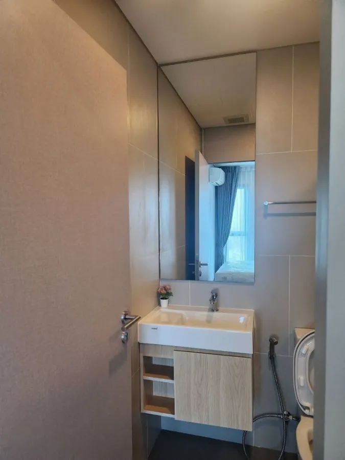 For rent, Lumpini Suite Din Daeng-Ratchaprarop, high floor, very beautiful view, good amenities. You must reserve now.