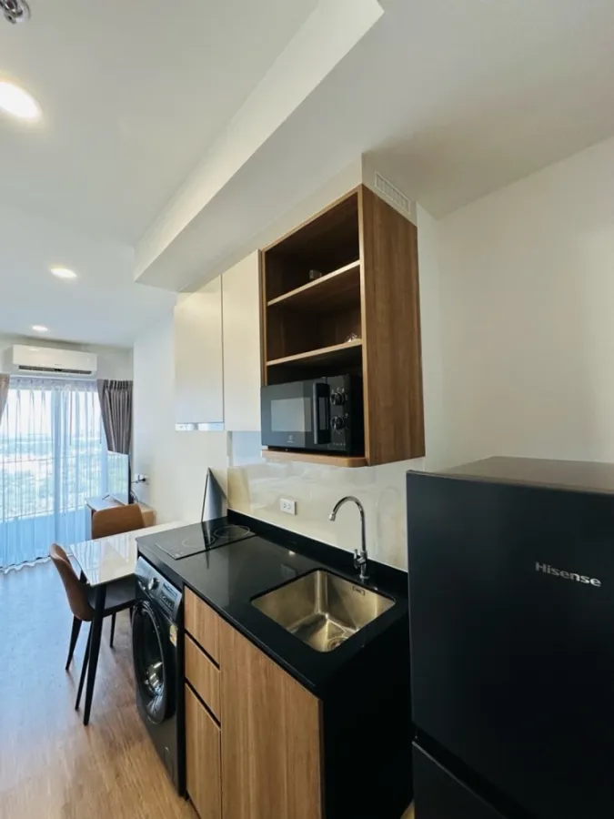 ให้เช่า The Livin Phetkasem 37 ชั้น 21 ห้องแต่งครบ น่าอยู่ จองเลย ห้ามพลาด