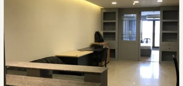 ขายคอนโด State Tower ห้องดูดี โทนสีตกแต่งง่าย เฟอร์นิเจอร์ครบชุด จองได้เลย ด่วนๆจ้า images