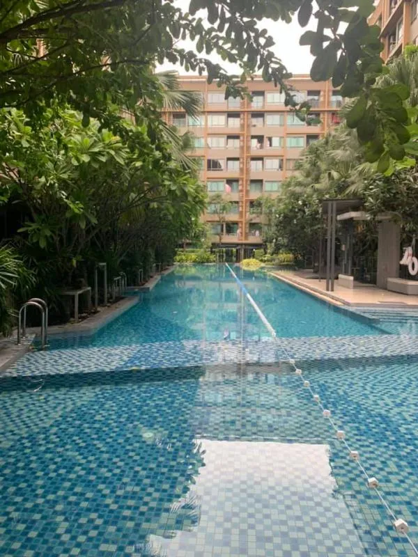 **ให้เช่าคอนโด Metro Luxe รัชดา**เดินทางสะดวก บบรยากาศดี รีบมาเช่ากันเล้ยย!!