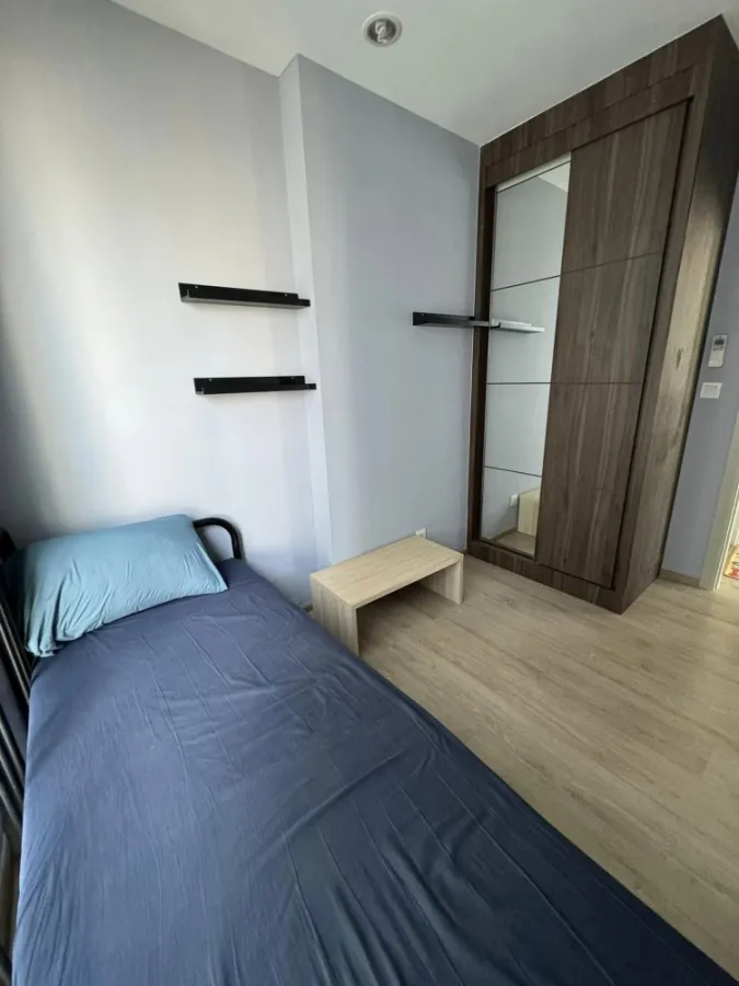 For rent, Ideo Q Chula-Samyan, 10th floor, city view, spacious room. Divided into proportions. Good like this. Must reserve.