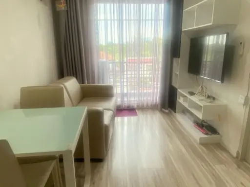 For sale: Sammakorn S9 Condominium, 4th floor, Building B, garden view, balcony for cool breeze, decorated, ready to move in, reserve now!