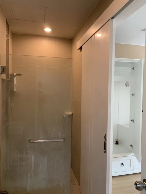 ขาย แฮปปี้ คอนโด ลาดพร้าว 101 ชั้น 4 อาคาร G พร้อมเฟอร์นิเจอร์และเครื่องใช้ไฟฟ้าครบครัน จองด่วน
