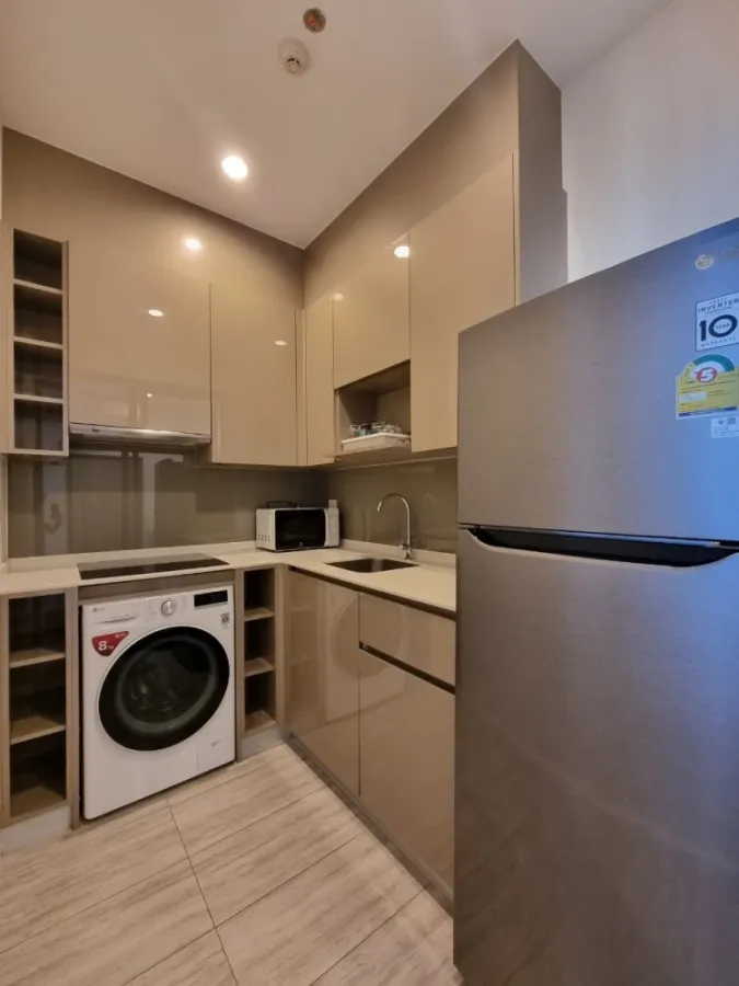 Condo for rent, Whizdom Essence. Available now! Book now!!