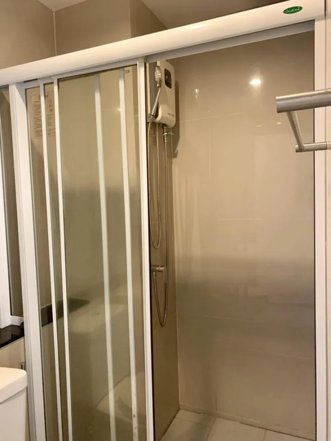 For sale, for rent, Aspire Sathorn-Ratchapruek condo, nice room, spacious, fully furnished, proportionate, good price, don't miss it.