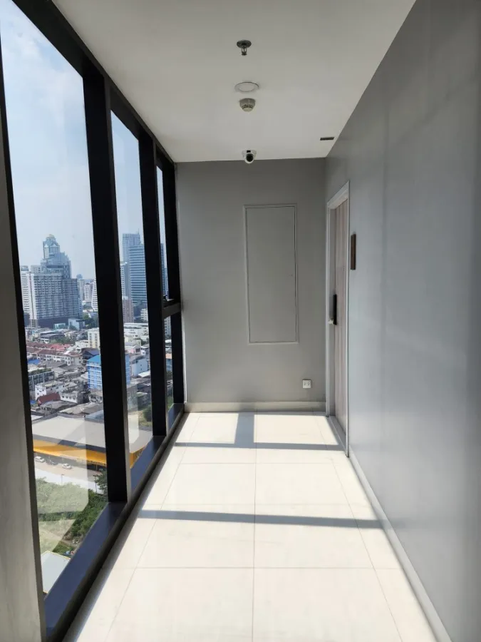 Condo for rent: Knightbridge Prime Sathorn, duplex room, wide size, empty room, decorated in style, book now.