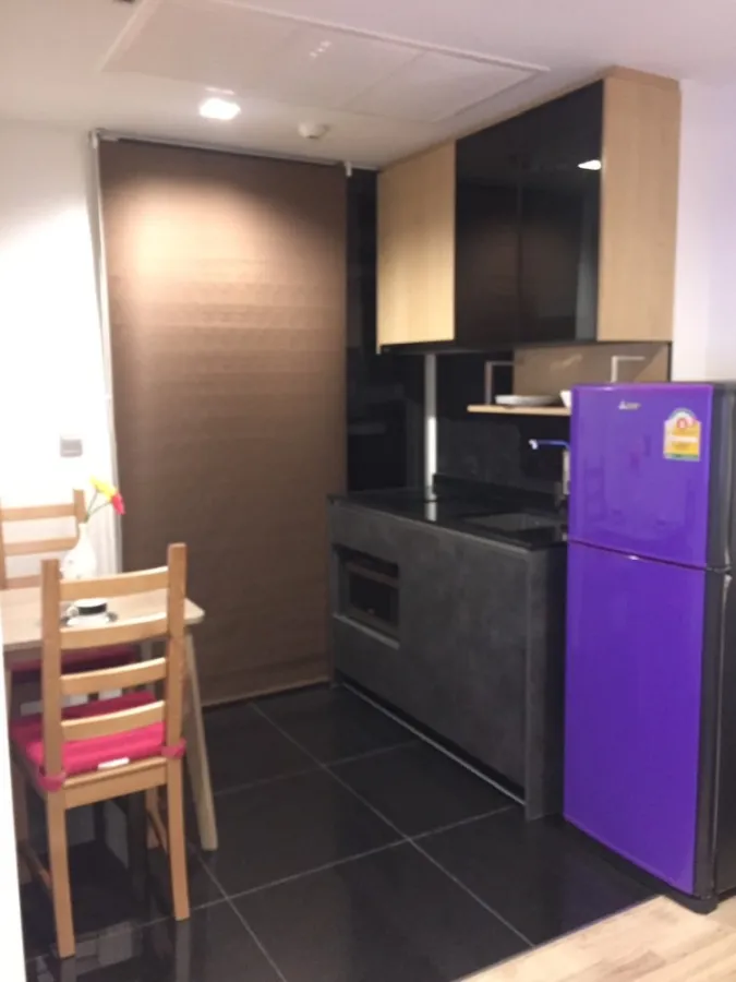 For sale, for rent!! Condo The Line Chatuchak-Mo Chit, 19th floor, fully furnished, just bring your bags and move in. Don't miss out!!