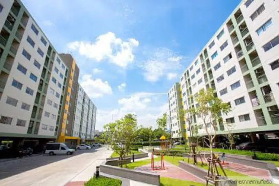 Urgent sale, Lumpini Condo Town Ramintra - Lat Pla Khao, combine rooms, 2 bedrooms, 2 bathrooms, 8th floor, ready to move in, book now!!