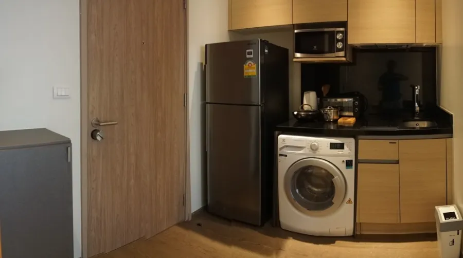 Rent Condo Park 24, beautiful city view, good view room, not hot sun Fully furnished and appliances. I will regret it.