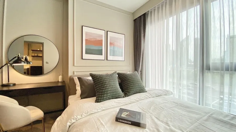 For rent ไลฟ์ อโศก ไฮป์ 1 bedroom Plus มีประตูกั้นโซนครัวอย่างดี สนใจรีบมาจองด่วน อย่ารอช้า