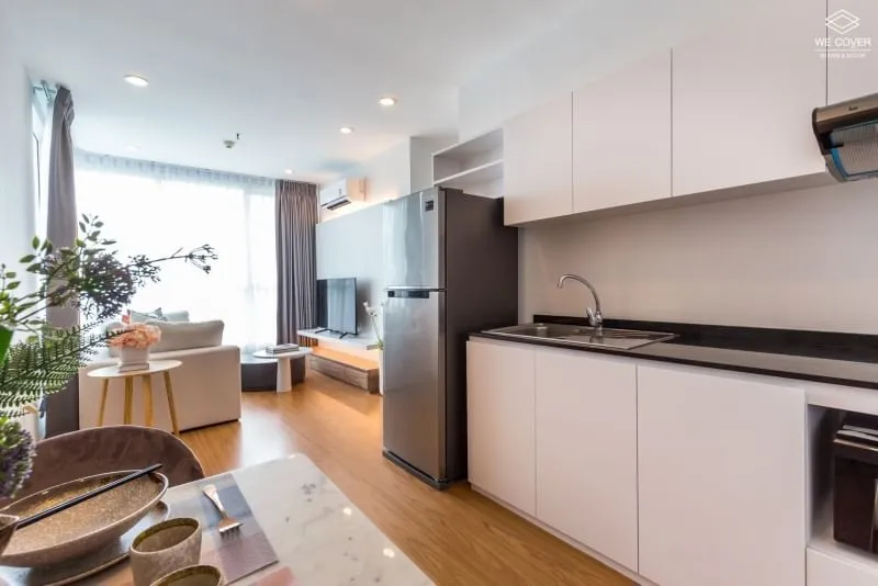 Condo for rent, The Complete Narathiwat, high floor, beautiful view, decorated in Modern style, don't miss it.