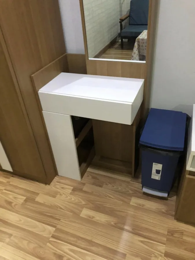 For rent: Regent Home 15 Chaengwattana, studio room, 8th floor, pool view. Hurry and reserve it before you miss this room.
