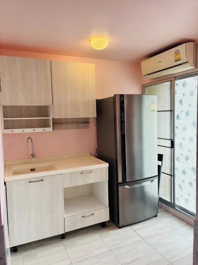 For rent: Lumpini Condotown Bodindecha-Ramkhamhaeng, 1 bedroom, 1 bathroom, fully furnished. Reserve now!