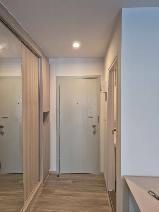 For rent: Regent Home Bangna. Nice room, fully furnished, high floor. Book now!