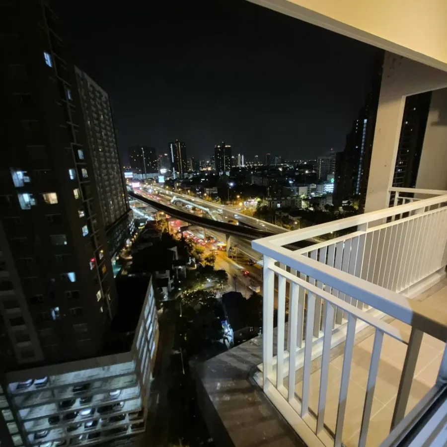 ขาย/ให้เช่า The Parkland Grand Taksin ห้องชั้นสูง น่าอยู่ เฟอร์พร้อม ห้องกว้างอยู่สบาย จองเลย