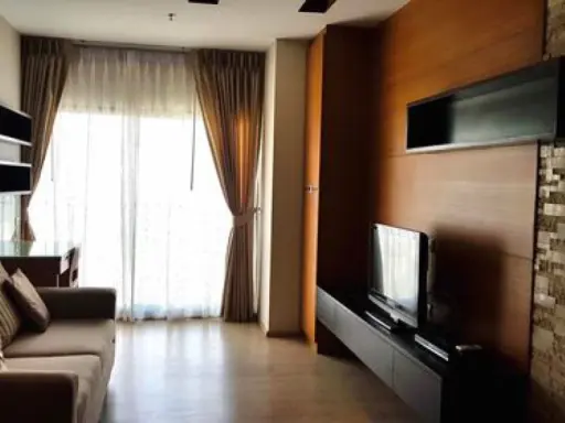 For rent!! Noble Remix Condo, Sukhumvit 36, 19th floor, unblocked view, complete with electrical appliances, don't miss it!!