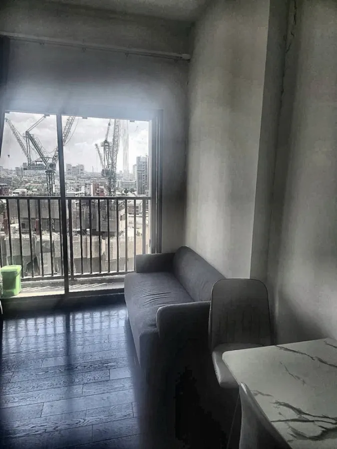 For rent: Park Origin Thonglor, 15th floor. Spacious and comfortable unit, fully furnished. Book now!