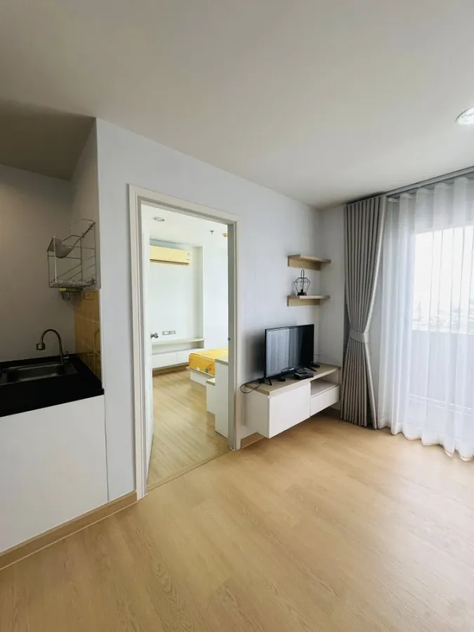 For sale/rent: Rich Park @ Bangson Station. Nice room, fully furnished, affordable price. Book now!