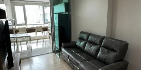 ปล่อยเช่า Rhythm Sathorn ชั้น 12 ห้องกว้างสุดๆ พร้อมเฟอร์นิเจอร์อย่างดี เจ้าของใจดีมาก จองเลย