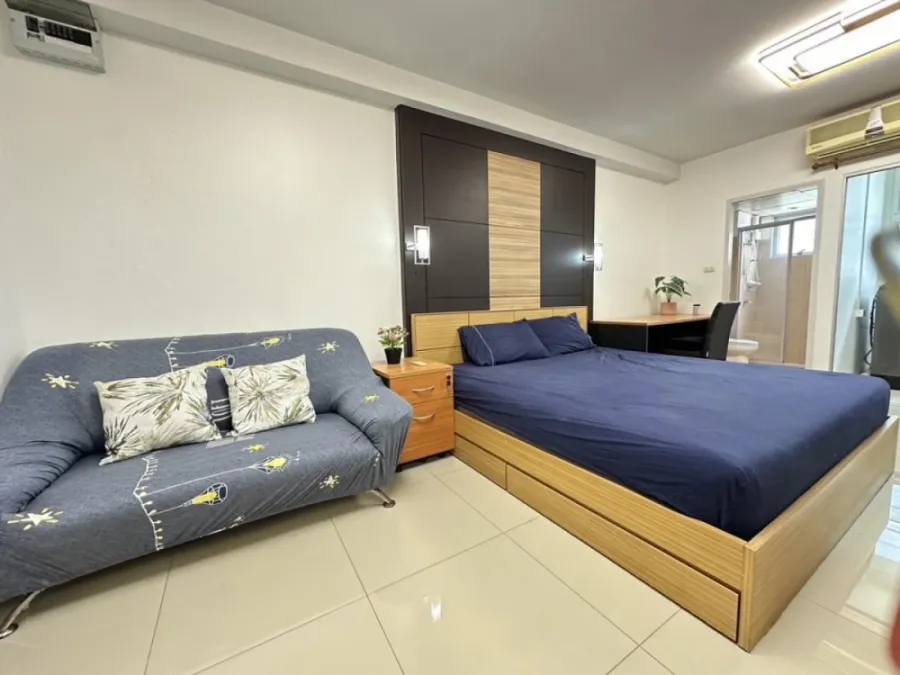 For rent: Supalai City Home Ratchada. A lovely room with complete furnishings. Book now!