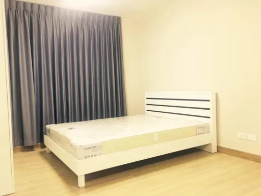 For rent, Plum Condo Phahon Yothin 89, large room, lots of usable space. Separate kitchen area Fit like this. Book now.