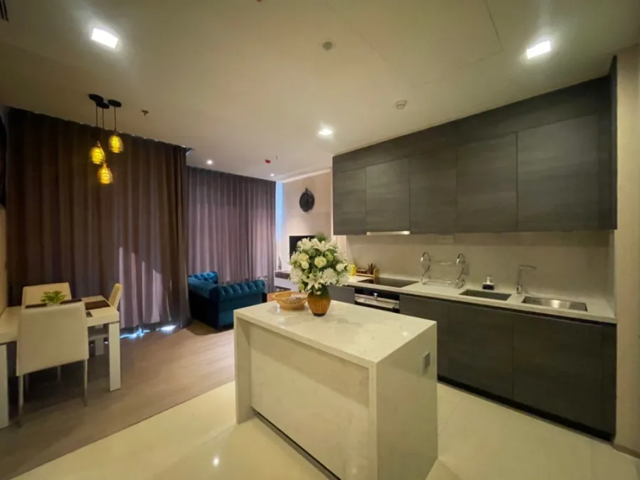 For sale, for rent, The ES Asoke, city view, fully furnished, ready to move in, don't miss it.