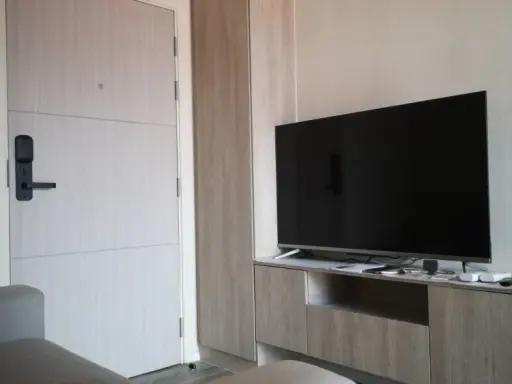 For rent: IKON Sukhumvit 77. Nice room, fully furnished, low floor. Book now!